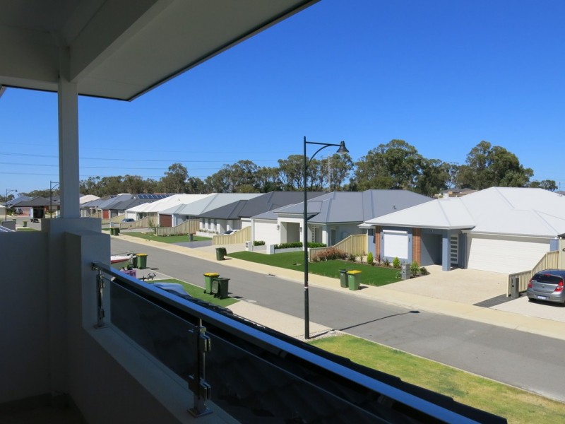 16 Verbania Loop, Beeliar WA 6164