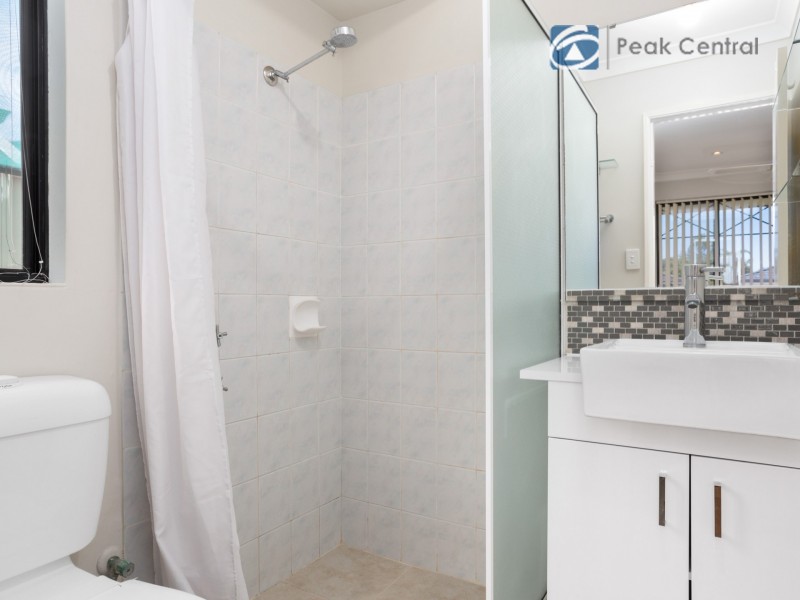 12 Hedges Retreat, Atwell WA 6164