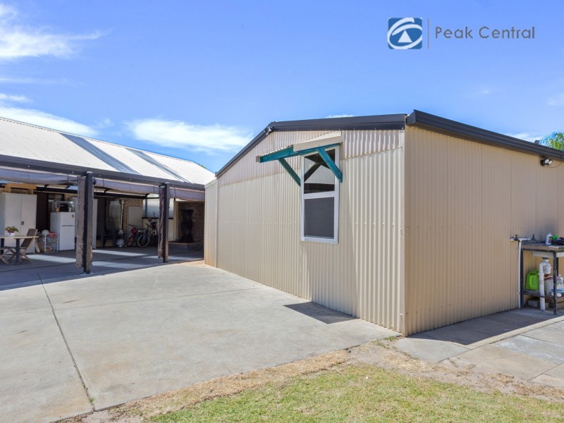 12 Hedges Retreat, Atwell WA 6164