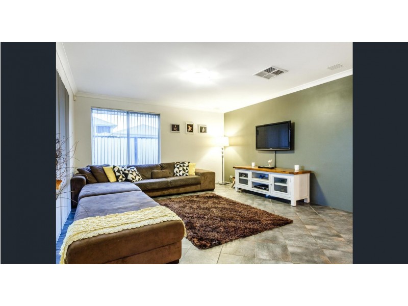 3 Cloverdale Lane, Success WA 6164