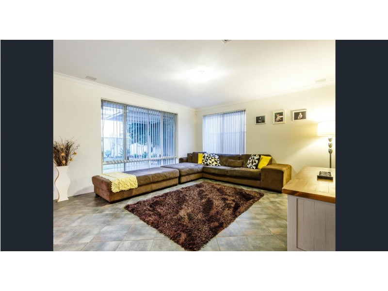 3 Cloverdale Lane, Success WA 6164