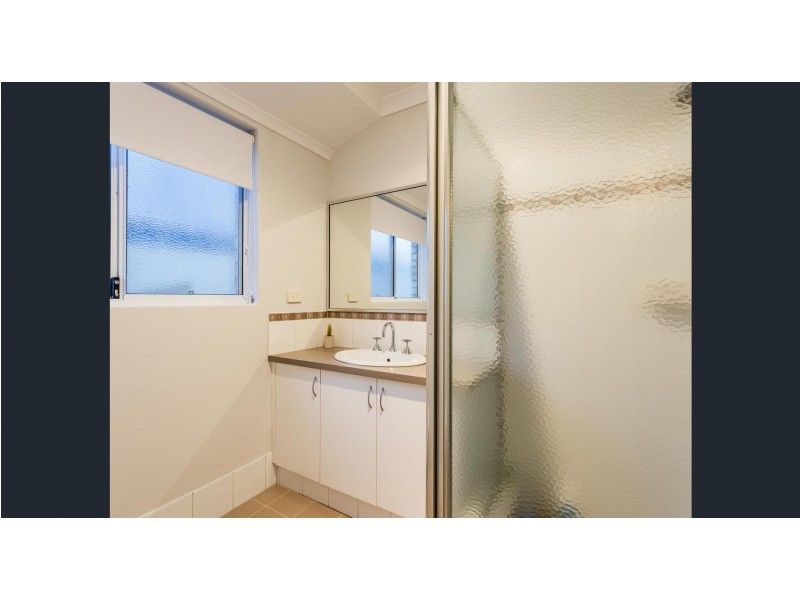 3 Cloverdale Lane, Success WA 6164