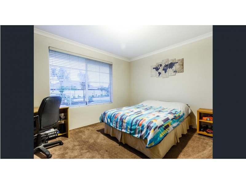 3 Cloverdale Lane, Success WA 6164
