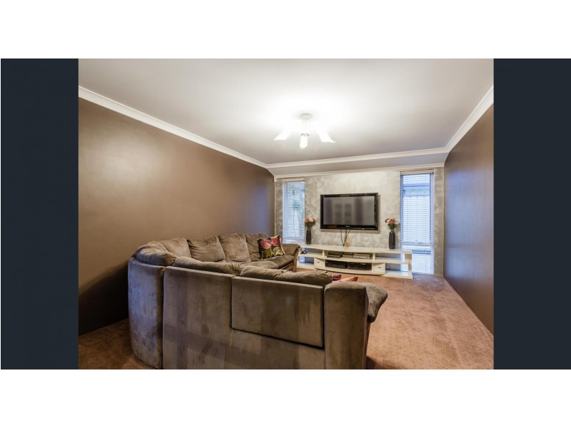 3 Cloverdale Lane, Success WA 6164