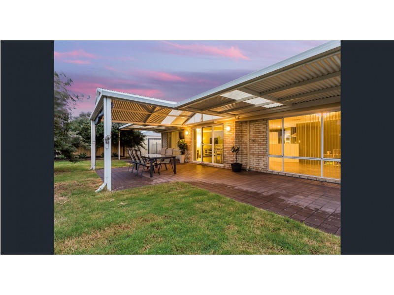 3 Cloverdale Lane, Success WA 6164
