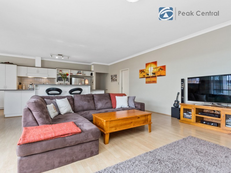 2/14 Ellesmere Circuit, Success WA 6164