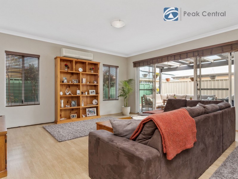 2/14 Ellesmere Circuit, Success WA 6164