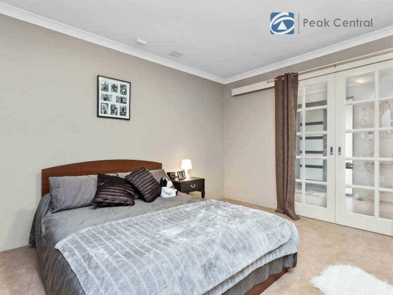 2/14 Ellesmere Circuit, Success WA 6164