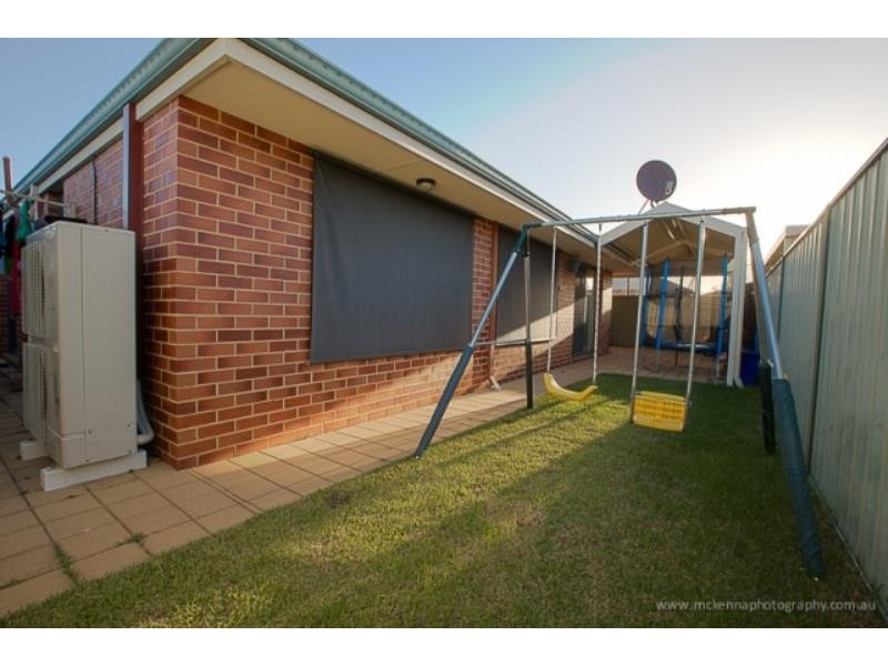 10 Tozer Loop, Atwell WA 6164 Floorplan