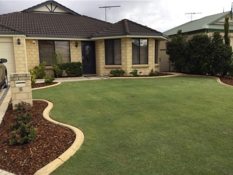 6 Sherbourne Corner, Success WA 6164