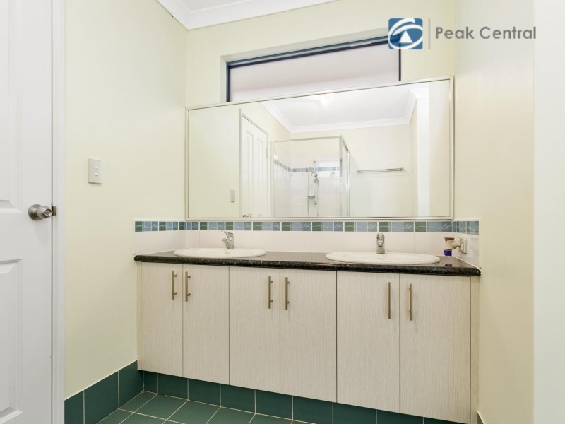 38 Mosman Loop, Success WA 6164