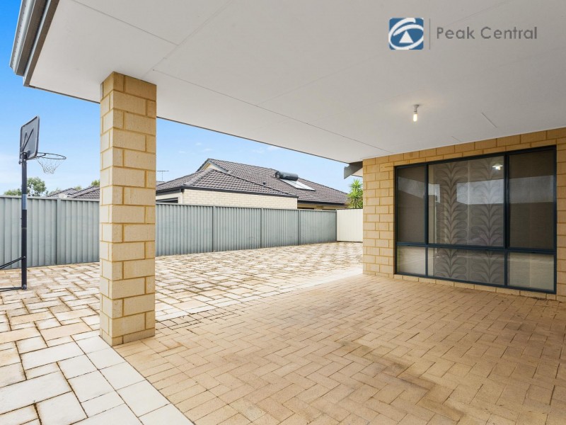 38 Mosman Loop, Success WA 6164