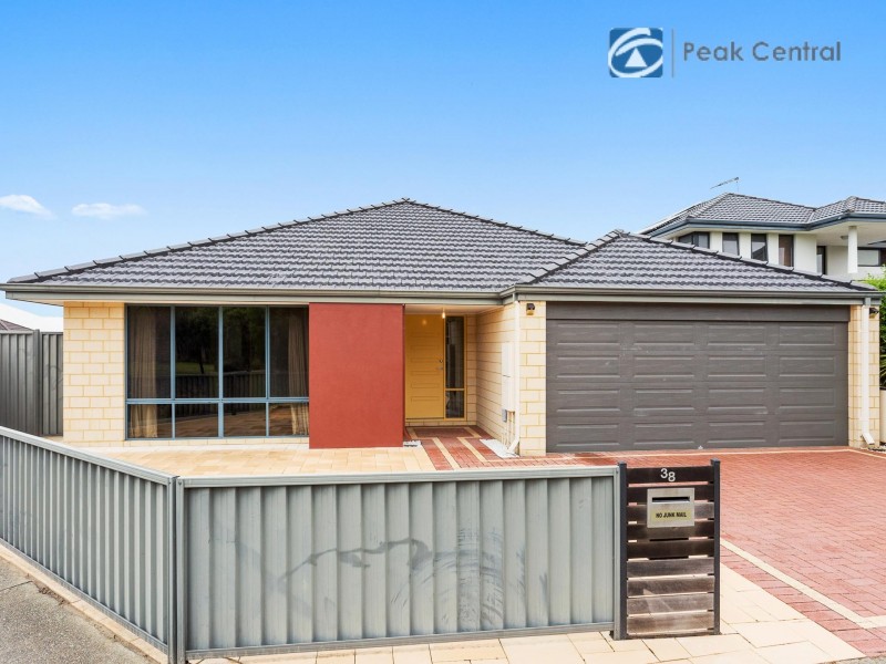 38 Mosman Loop, Success WA 6164