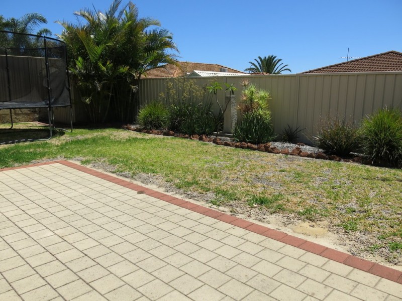 17 Ranunculus  Court, Beeliar WA 6164