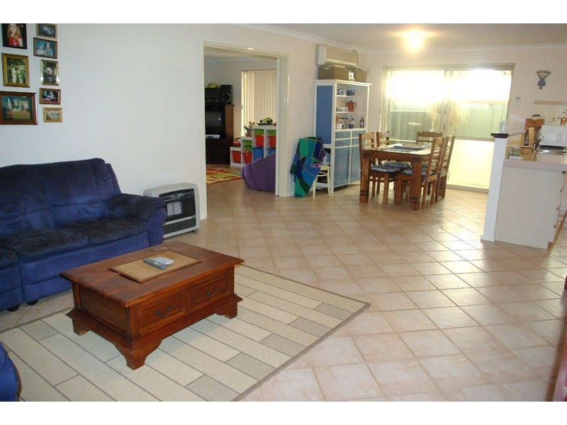 16 Strand Close, Atwell WA 6164