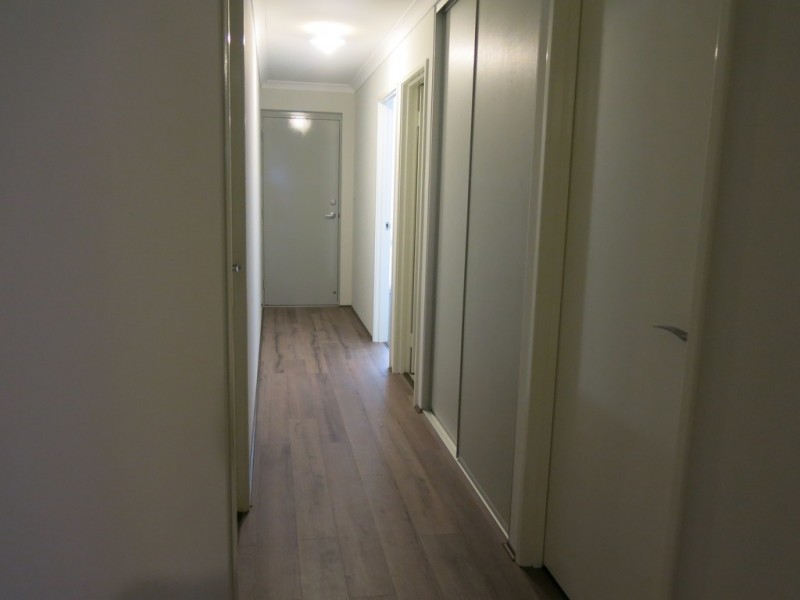 4 Needlewood Loop, Wandi WA 6167