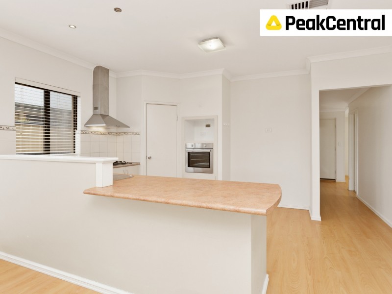 3 Sweetwater Bend, Success WA 6164