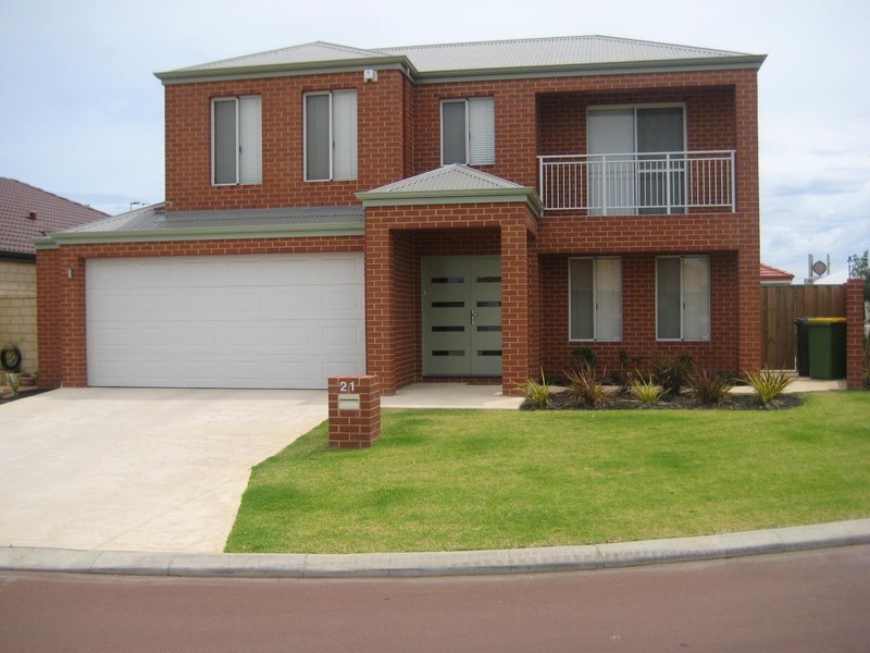 21 Dorchester Turn, Canning Vale WA 6155