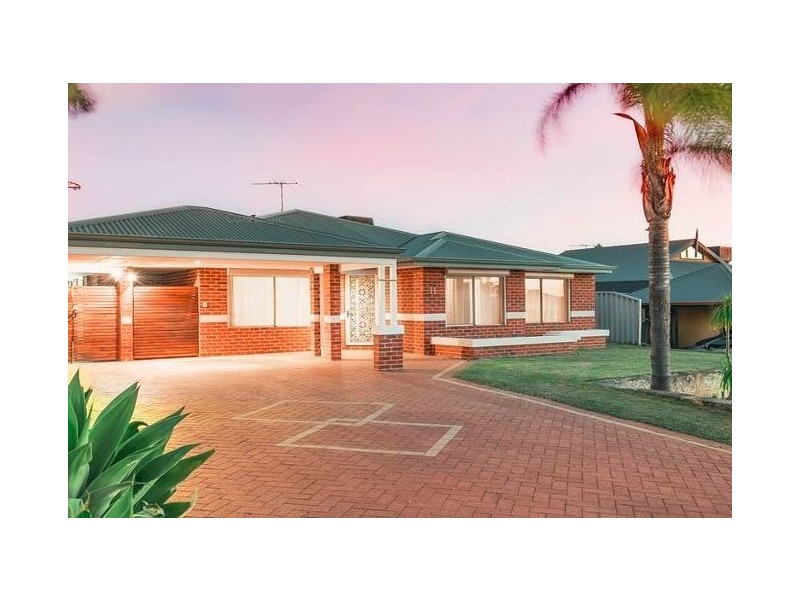 11 Regent Court, Cockburn Central WA 6164