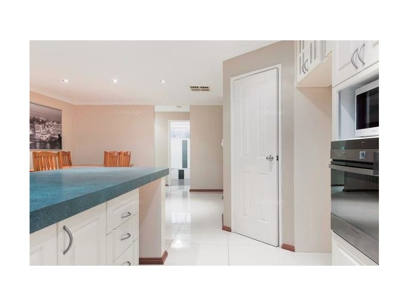 11 Regent Court, Cockburn Central WA 6164