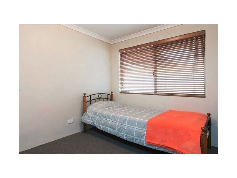 11 Regent Court, Cockburn Central WA 6164