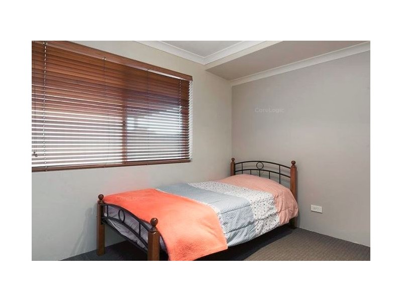 11 Regent Court, Cockburn Central WA 6164