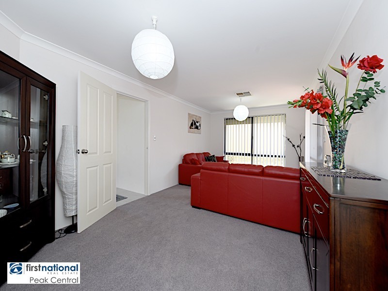 6 Sanderling Way, Beeliar WA 6164