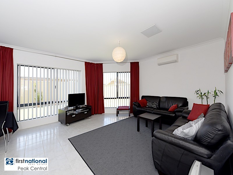 6 Sanderling Way, Beeliar WA 6164