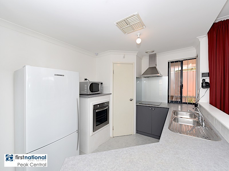 6 Sanderling Way, Beeliar WA 6164