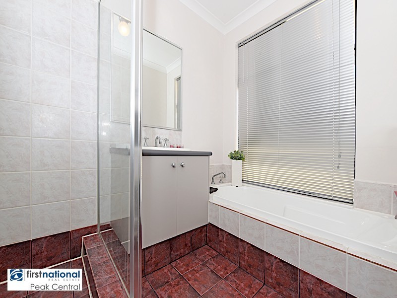 6 Sanderling Way, Beeliar WA 6164