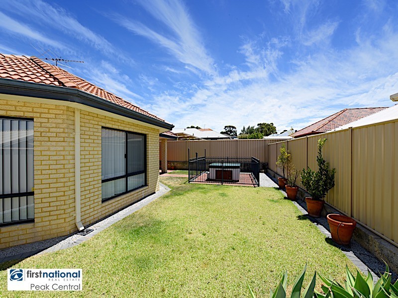 6 Sanderling Way, Beeliar WA 6164
