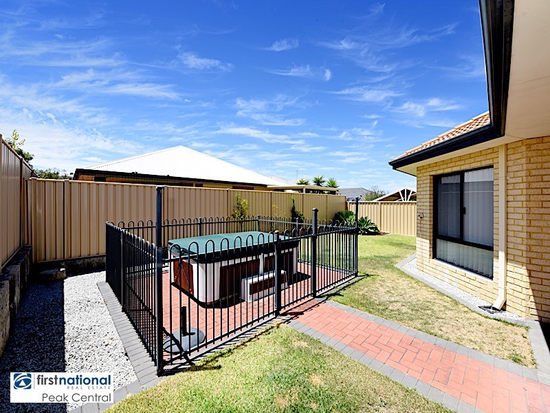 6 Sanderling Way, Beeliar WA 6164