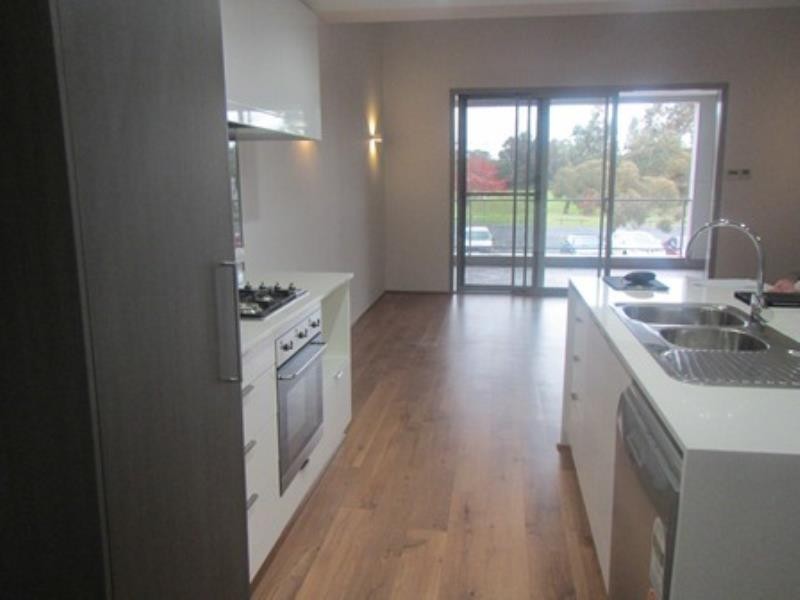 11/2 Downey Drive, Como WA 6152