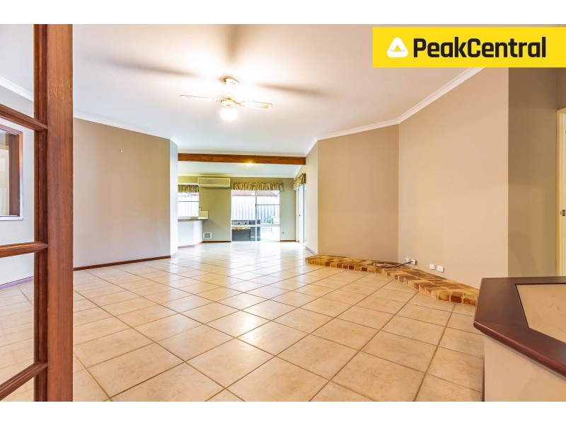 5 Millcroft Elbow, Jandakot WA 6164