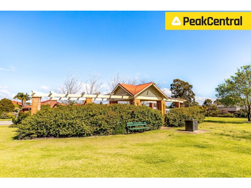 5 Millcroft Elbow, Jandakot WA 6164