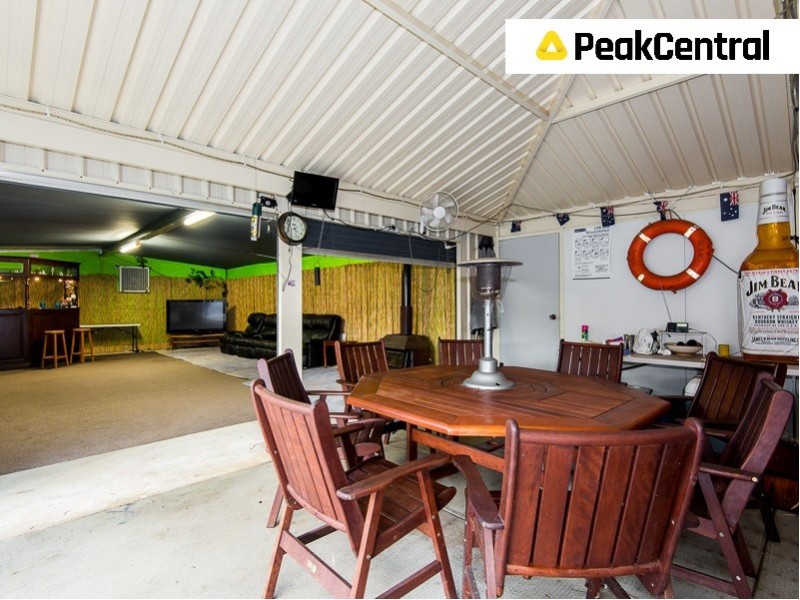 36 Kemmish Avenue, Parmelia WA 6167