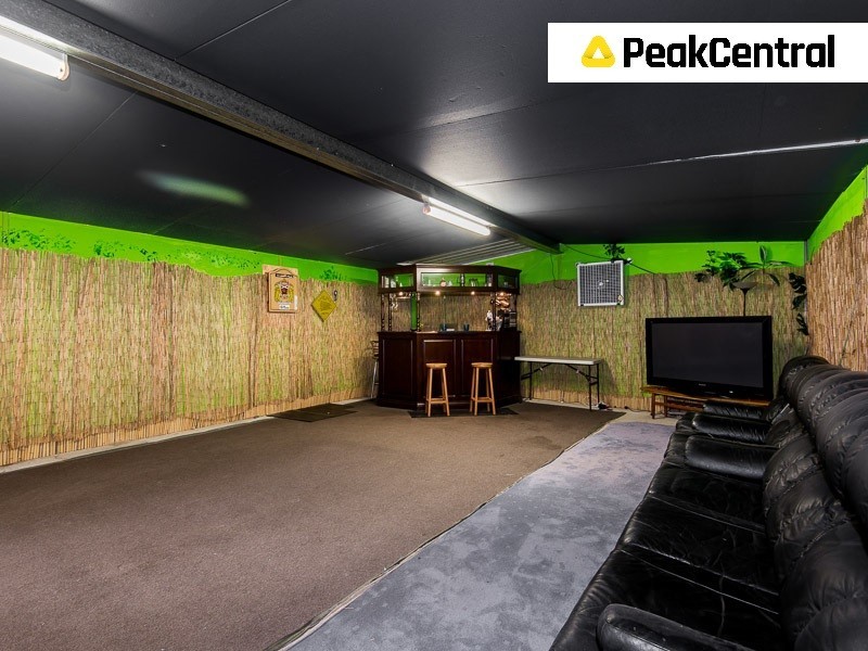 36 Kemmish Avenue, Parmelia WA 6167