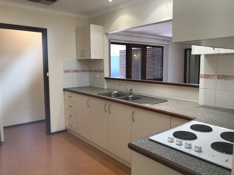 14 Karoonda Road, Booragoon WA 6154