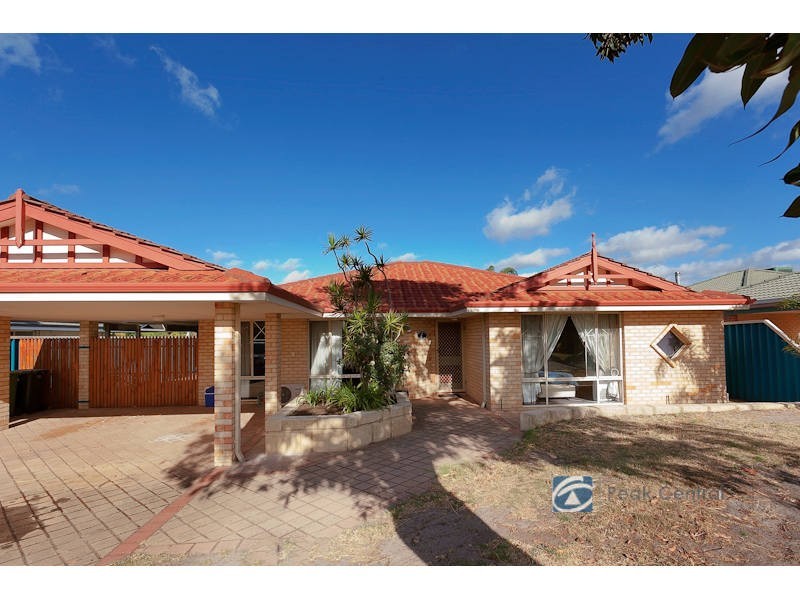 4 Daley Close, Atwell WA 6164