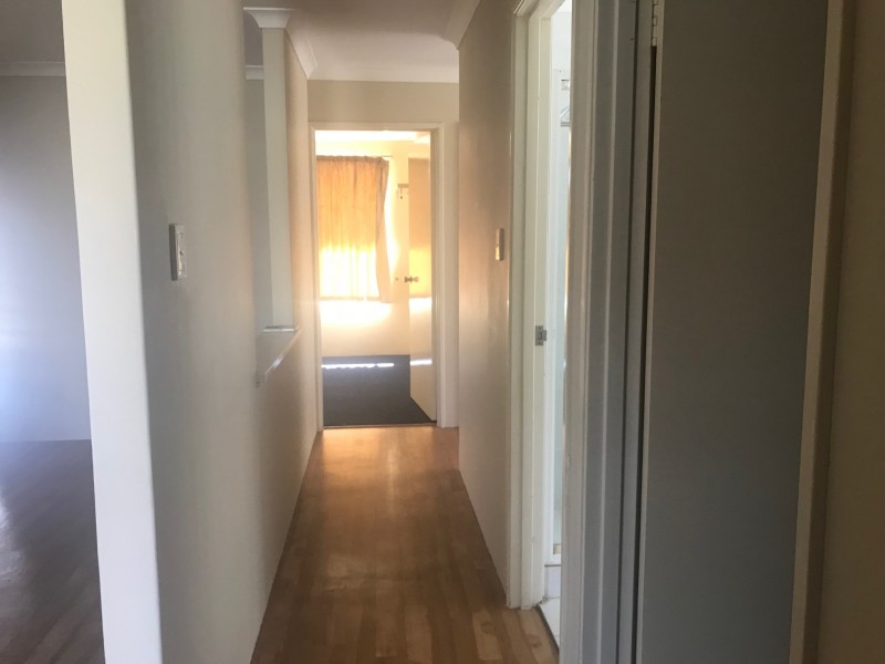 4 Daley Close, Atwell WA 6164