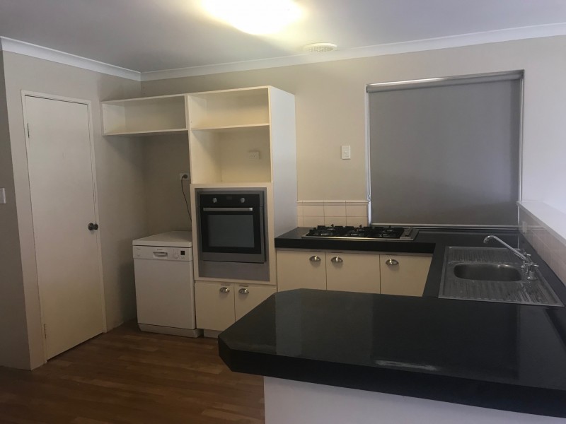 4 Daley Close, Atwell WA 6164