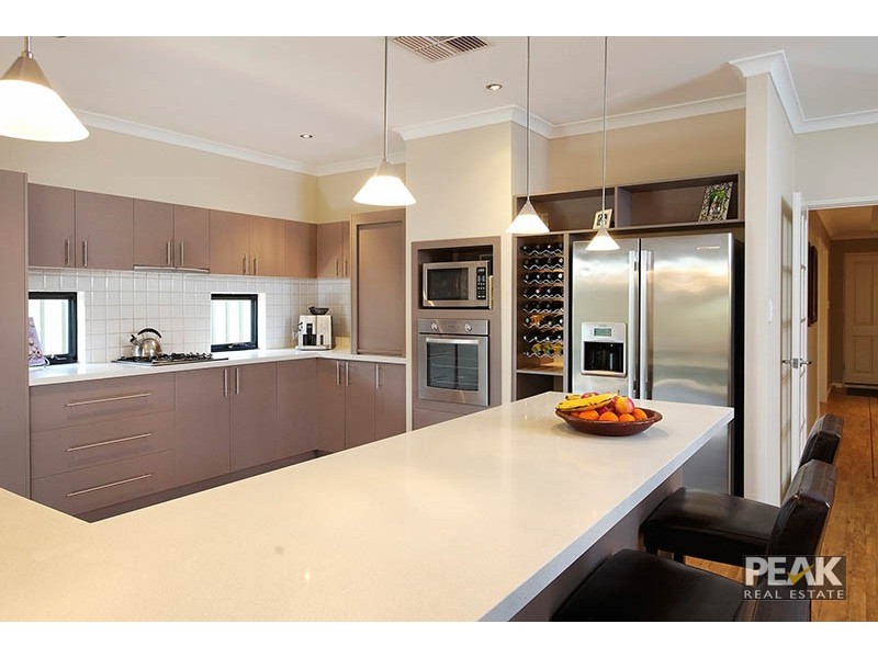 30 Pindan Elbow, Atwell WA 6164