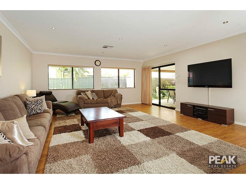 30 Pindan Elbow, Atwell WA 6164