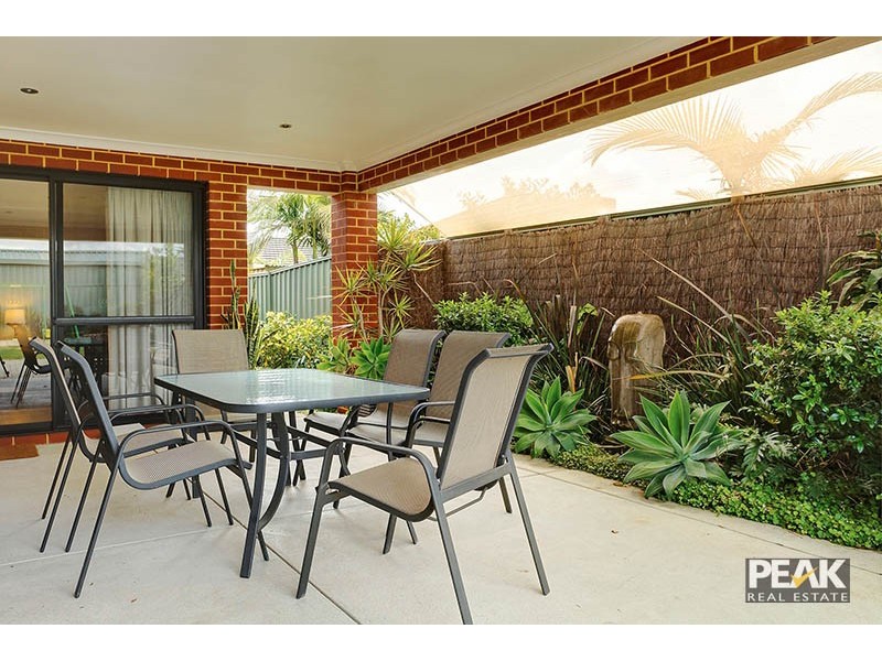 30 Pindan Elbow, Atwell WA 6164
