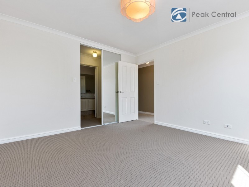 3B Monarch Gate, Success WA 6164
