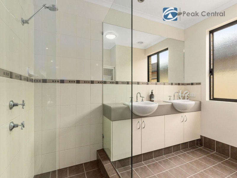 14 Rutherford Entrance, Success WA 6164