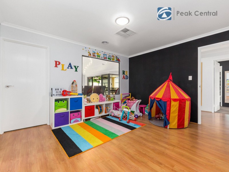 14 Rutherford Entrance, Success WA 6164