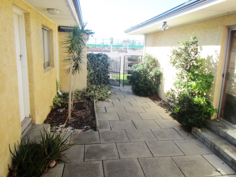 191 Fern Road, Wilson WA 6107