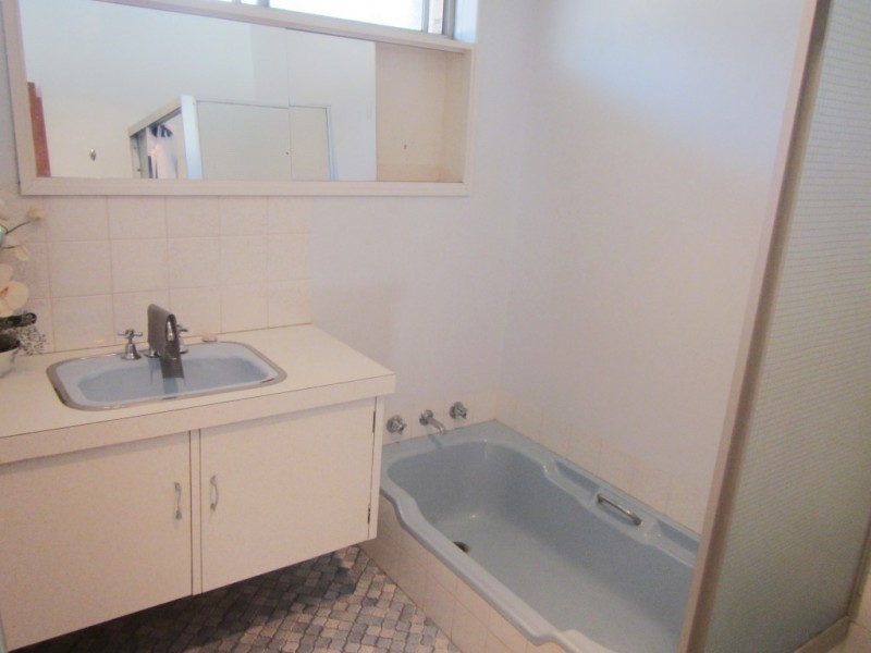 191 Fern Road, Wilson WA 6107