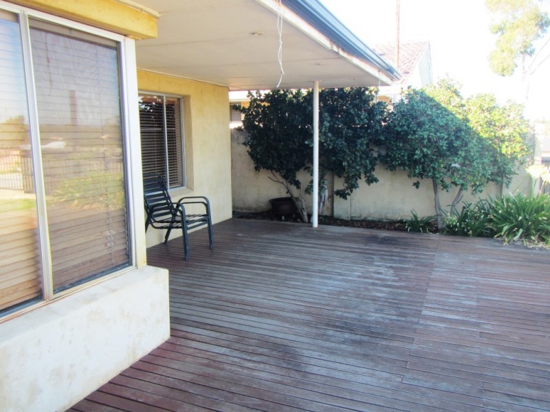 191 Fern Road, Wilson WA 6107